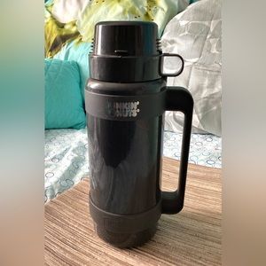 Dunkin Donuts thermo 1 litre